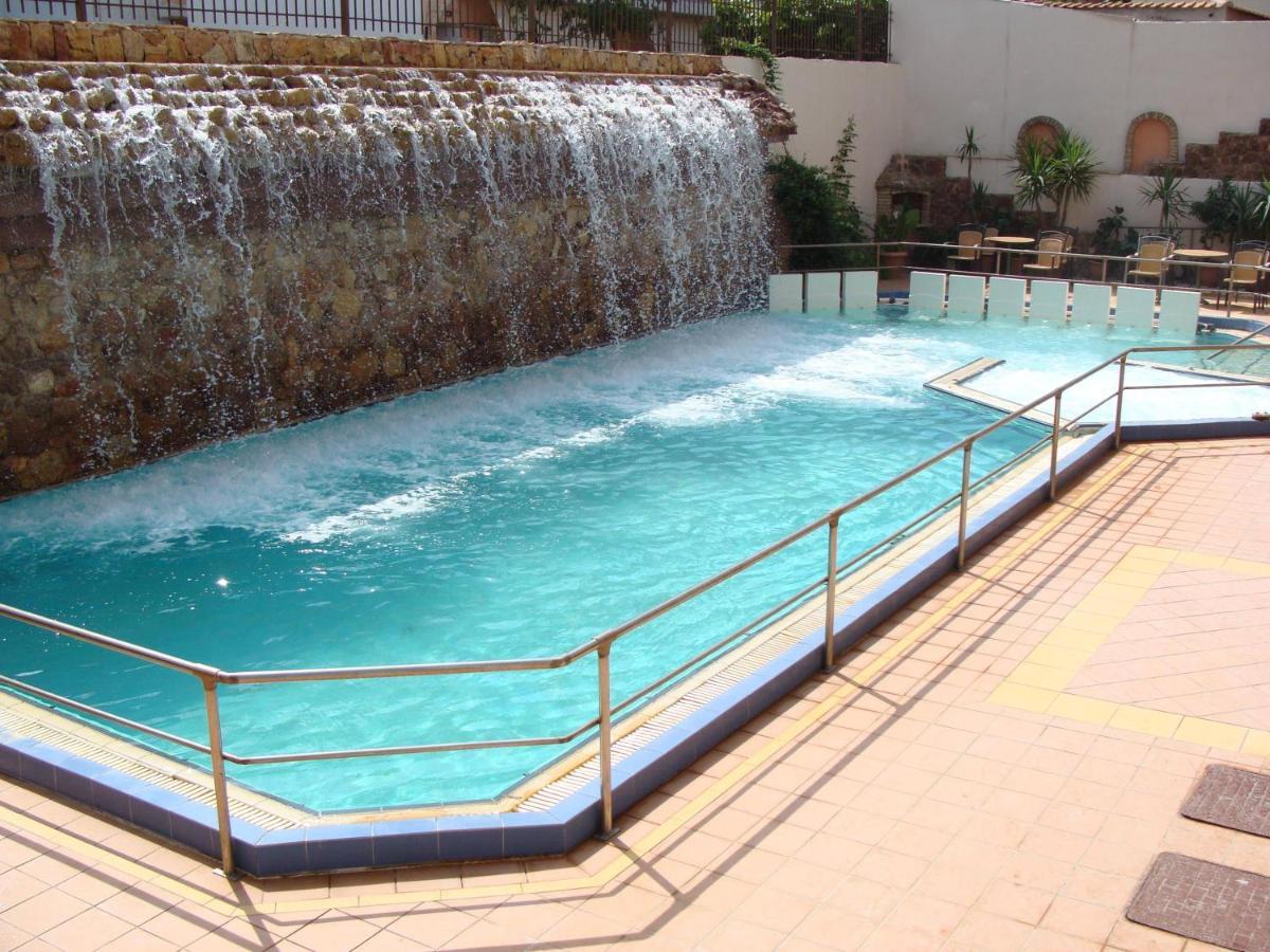 Kapolos Spa Hotel Loutra Edipsou  Buitenkant foto